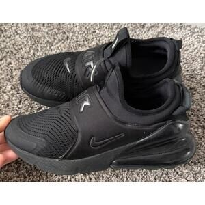 Nike Air Max 270 extreme youth size 4